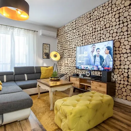 Francesca Luxury * Zadar