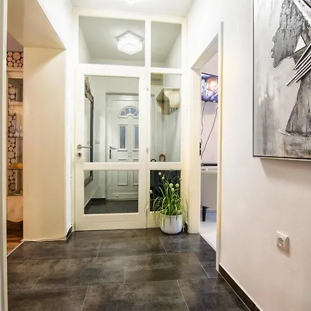 Francesca Luxury شقة